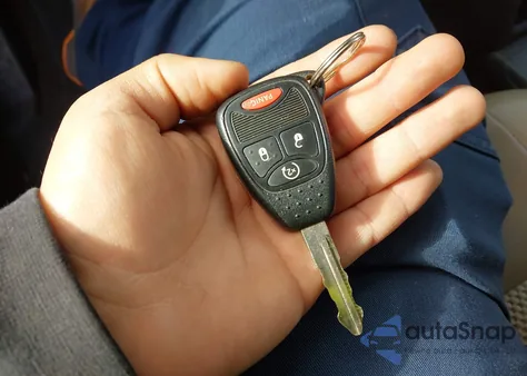 2014 Jeep Compass Latitude z USA, uszkodzony, nr VIN 1C4NJCEBXED518051